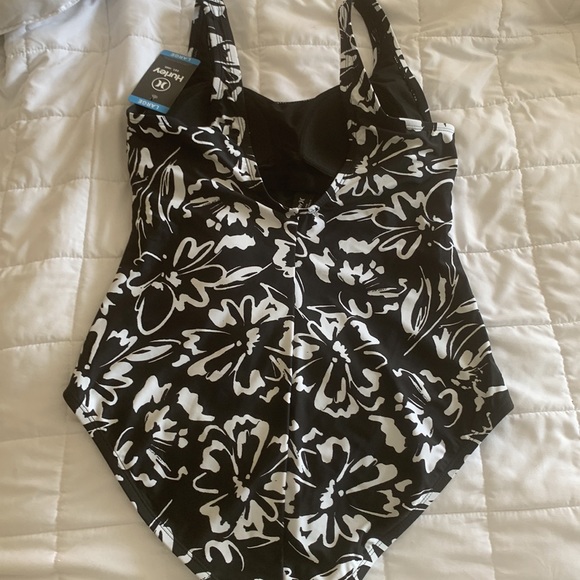 Hurley One Piece Swimsuit - Picture 5 of 8